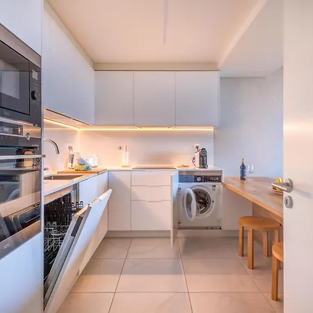 Cond Bayline - T2 - - Gym - - Carapau - By Bedzy Apartment Armacao de Pera