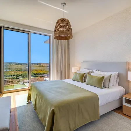 Apartment Cond Bayline - T2 - - Gym - - Carapau - By Bedzy Armacao de Pera